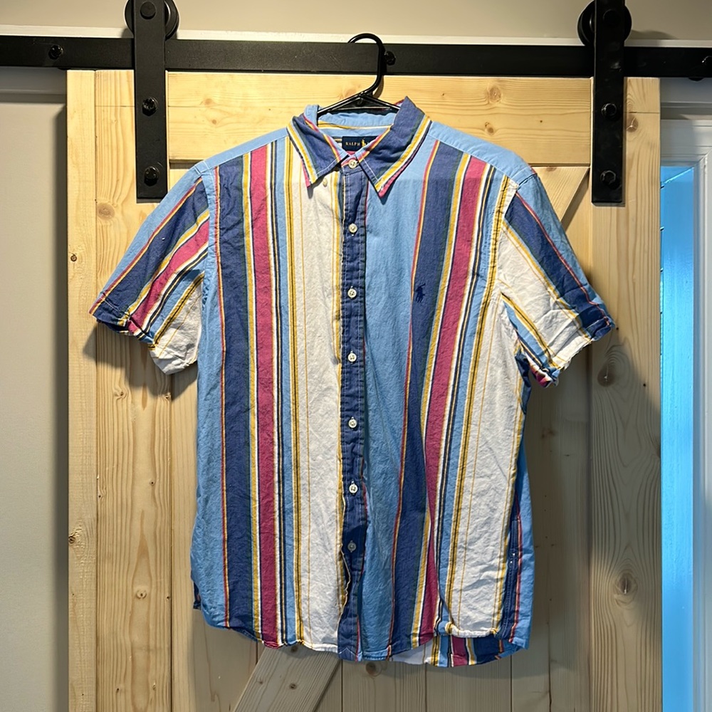 Polo short sleeve button up